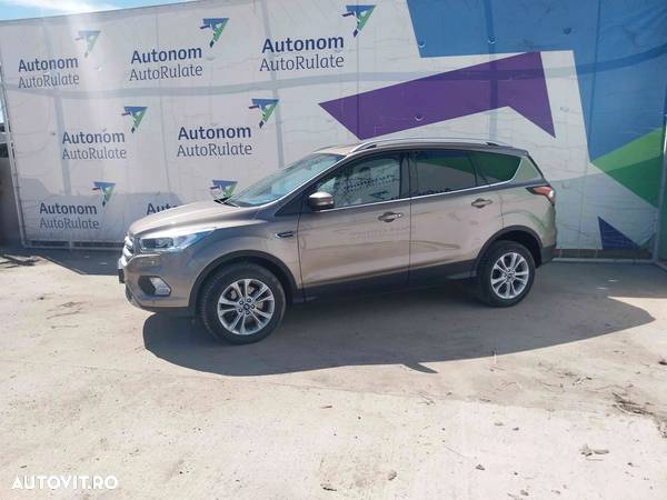 Ford Kuga 2.0 TDCi 4WD Powershift Titanium - 4