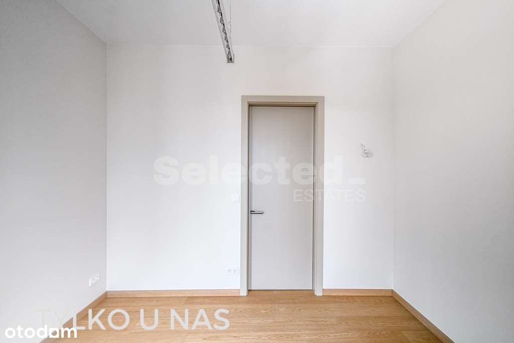 Przestronny apartament na ostatnim piętrze-9