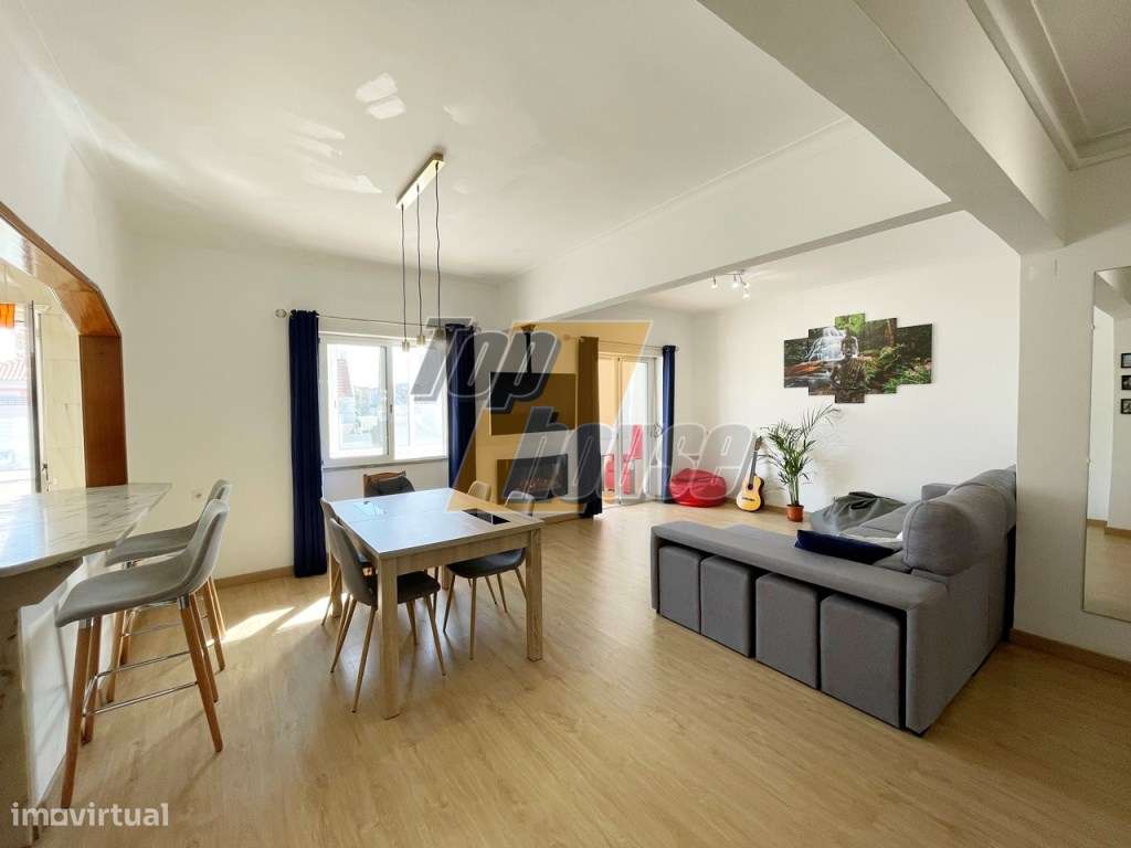 Apartamento T4 transformado em T3 remodelado - Feijó - Grande imagem: 4/26