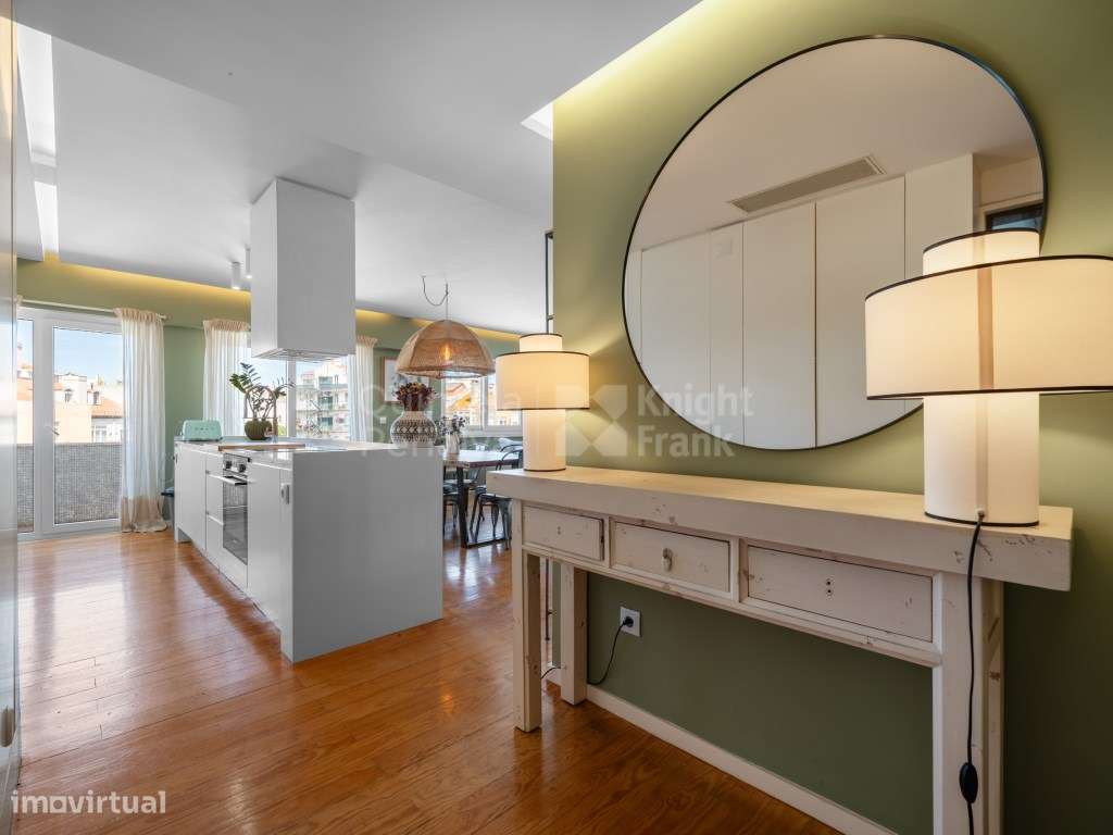 Penthouse T3 Duplex com Terraço | Próximo das Amoreiras-7