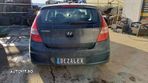 Dezmembrez Hyundai I30 an fabr. 2008, 1.4i - 8