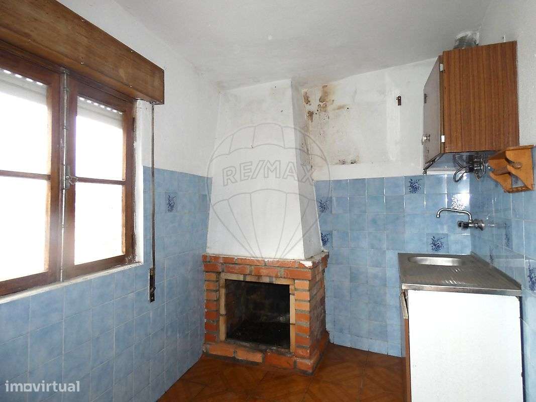 Moradia T1 para venda - Grande imagem: 2/14