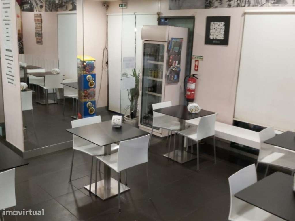 Trespasse de Padaria/Pastelaria na Póvoa de Varzim - Grande imagem: 3/25