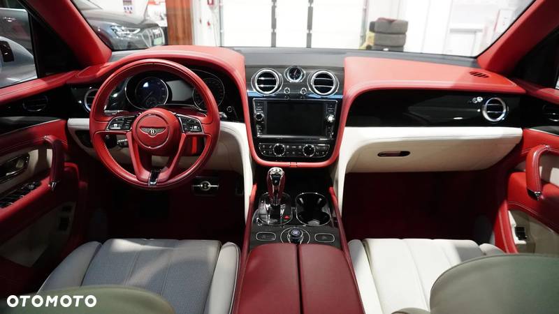 Bentley Bentayga V8 - 7