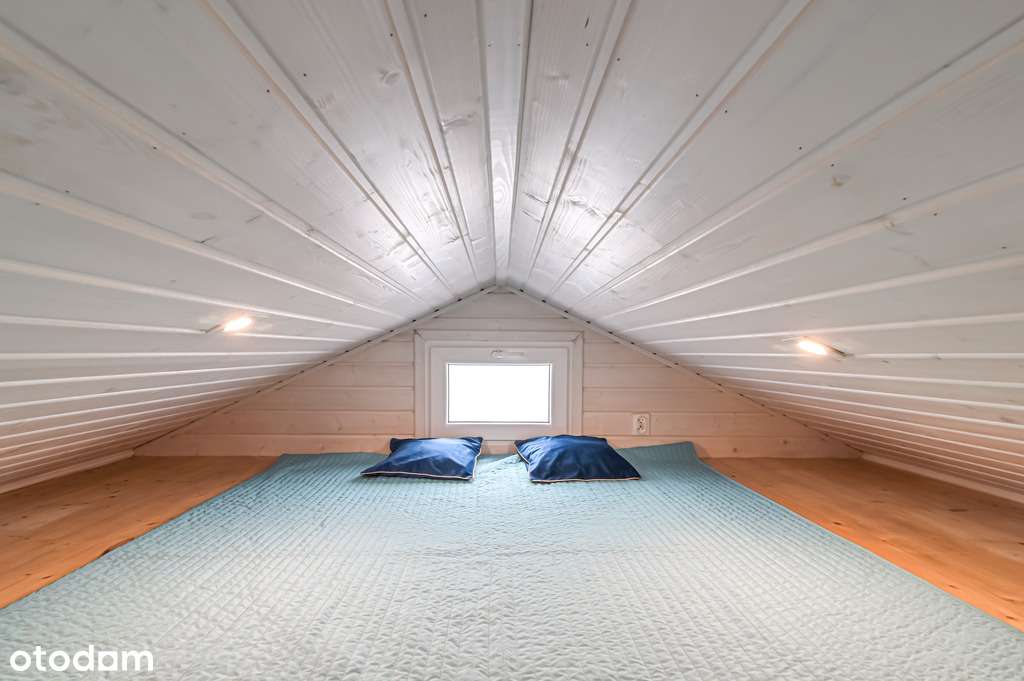 Całoroczny ekonomiczny wyposażony domek z tarasem-9