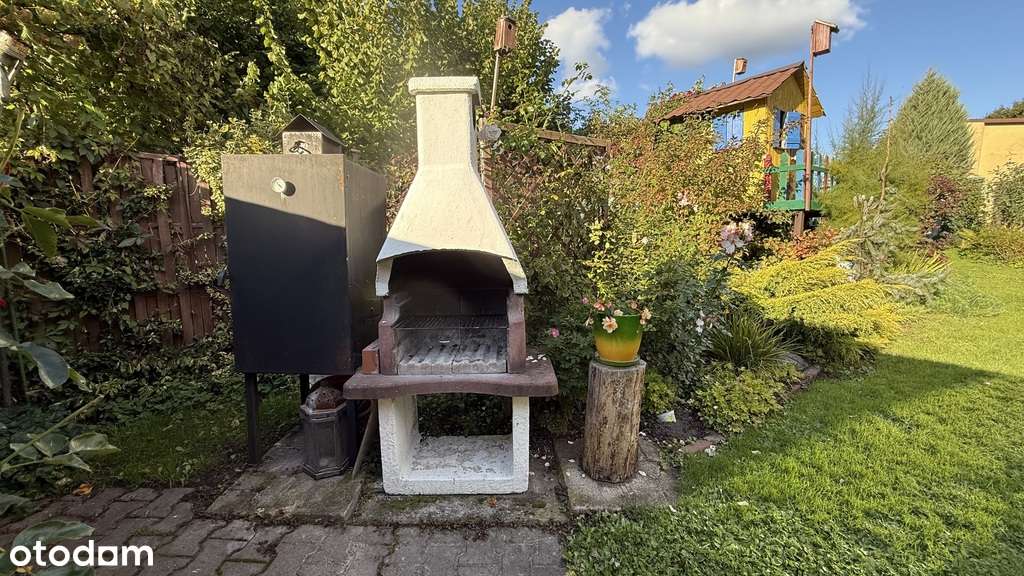 Dwa mieszkania w jednym domu-6