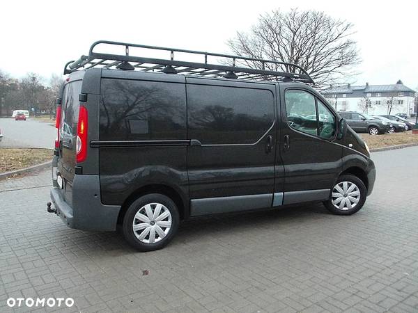 Opel Vivaro - 4