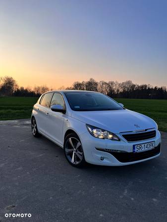 Peugeot 308 1.2 PureTech Active S&S - 1