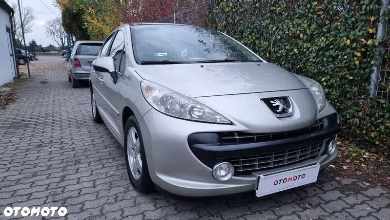 Peugeot 207 1.4 16V Sporty - 17