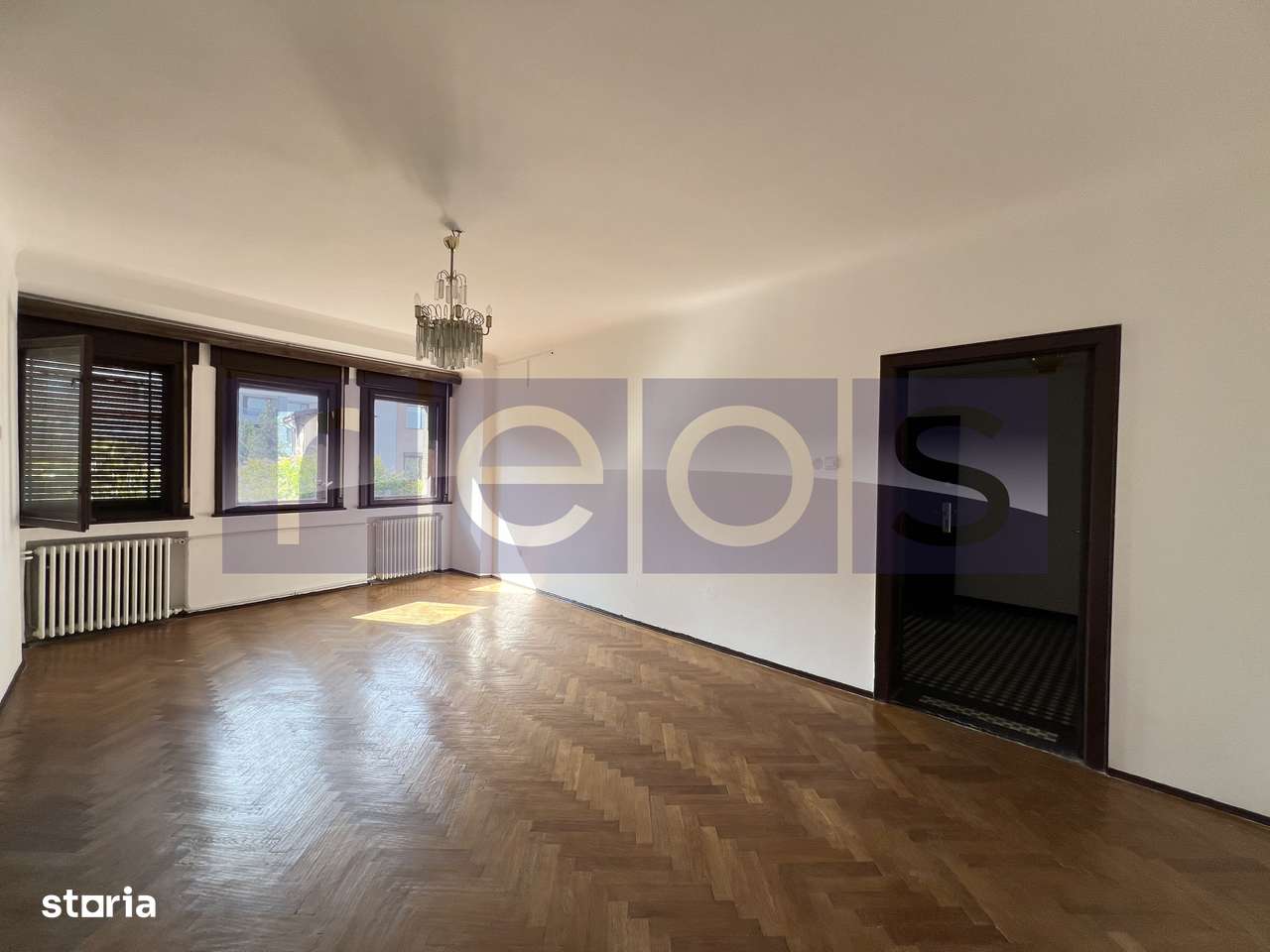 VANZARE 4 CAMERE | CIRCULAR | BOXA | ZONA PIATA ION MIHALACHE - Imagine principală: 1/15