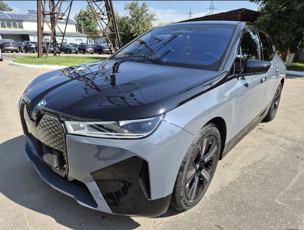 BMW iX 2022