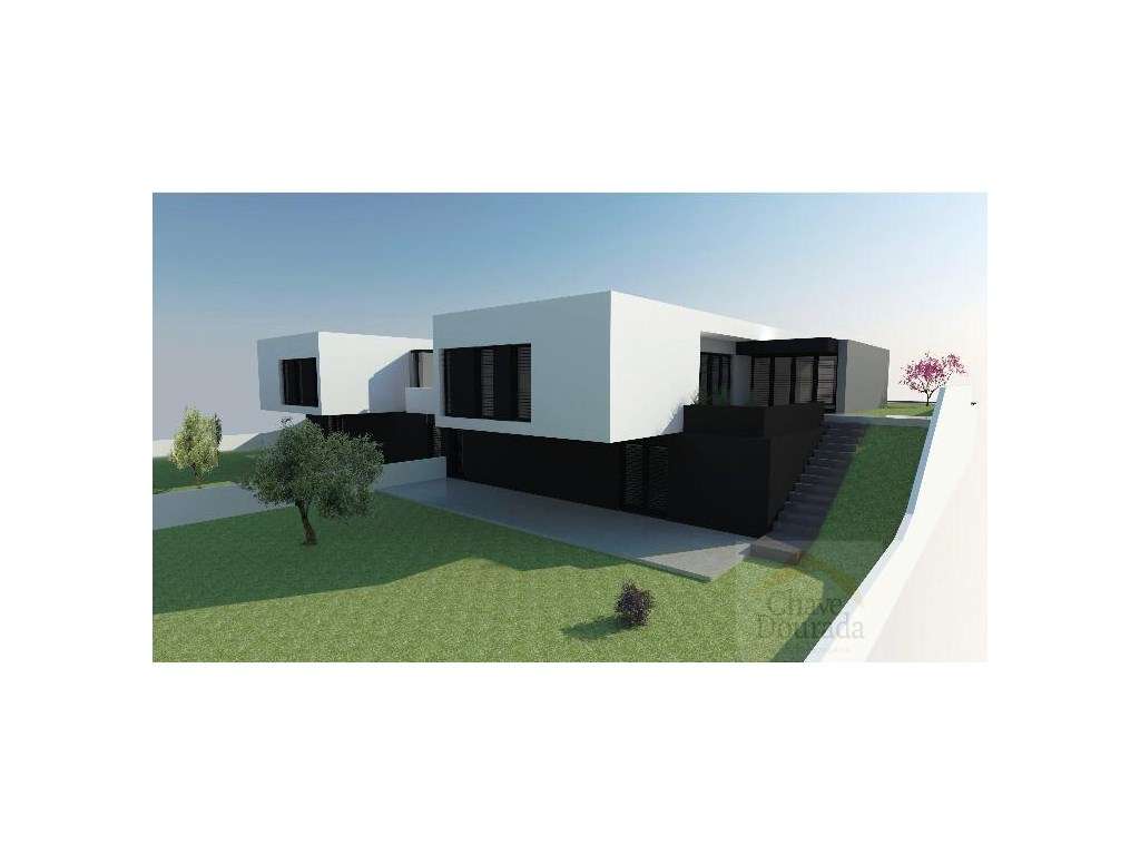 Lote de terreno com projeto aprovado para duas moradias - Grande imagem: 4/7