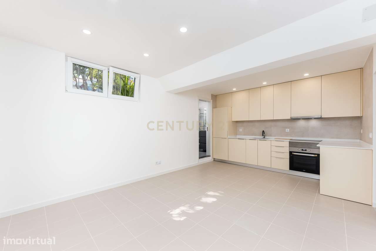 Apartamento Renovado T2 na Amadora - Grande imagem: 3/21