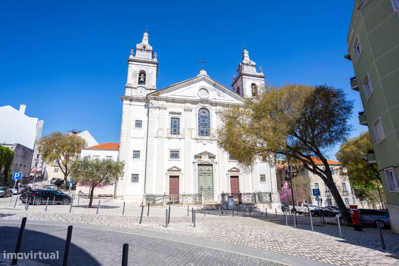 Apartamento T1+1 com logradouro a venda em Campo de Ourique!-17