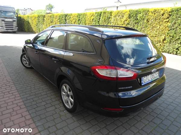 Ford Mondeo - 9