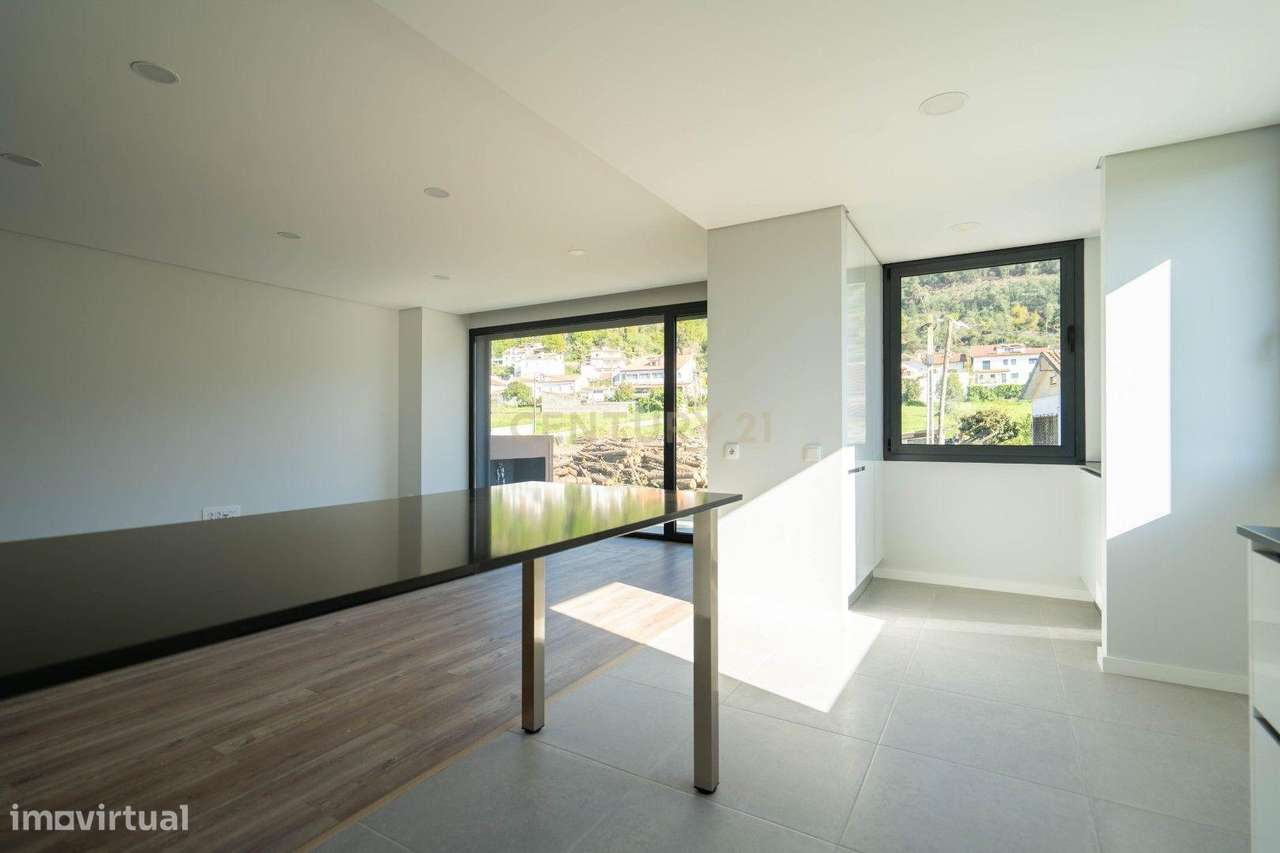 Apartamento T3 - Empreendimento Gardens - Novo - Grande imagem: 4/25