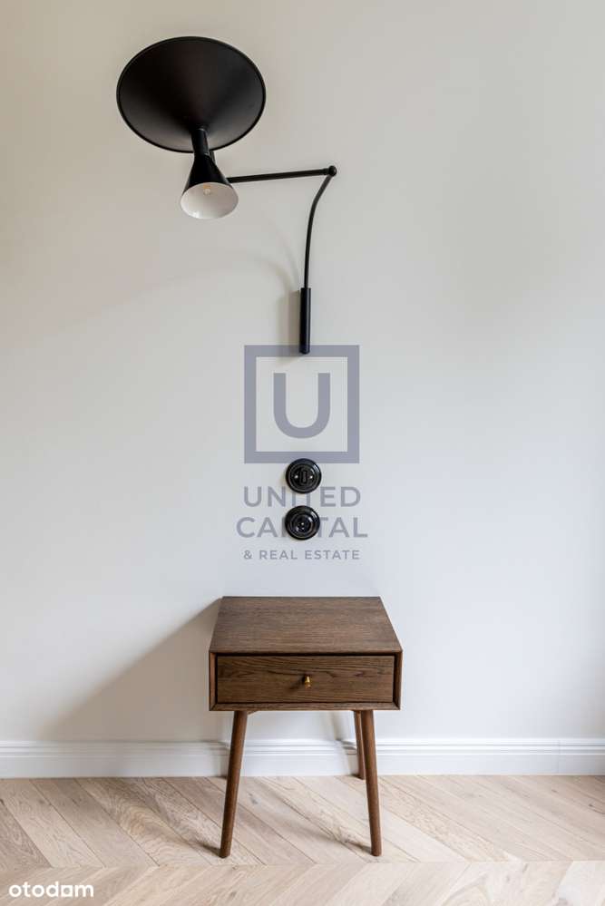 Cegła | Wysokie 280 H | Dwa balkony | Winda-3