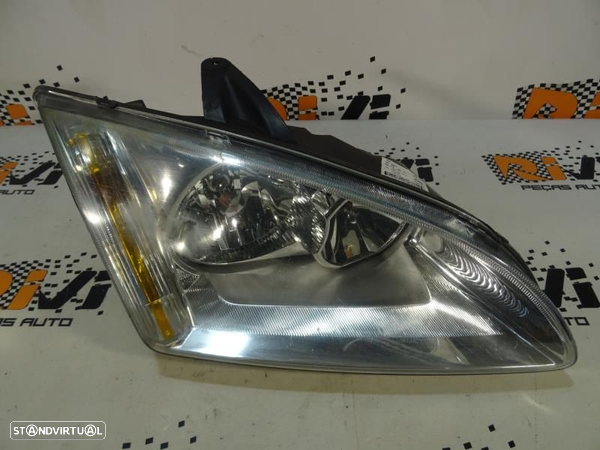 Ótica / Farol Direito Ford Focus Ii (Da_, Hcp, Dp)  4M51 13W029 Bd / 4 - 5