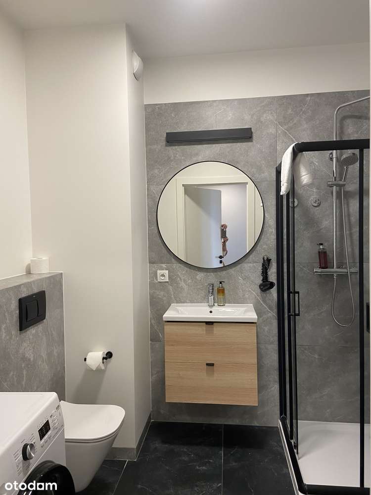 Jasne dwa pokoje ! Metro ! SKM ! Garaż ! Duży balkon ! wyposażone-4