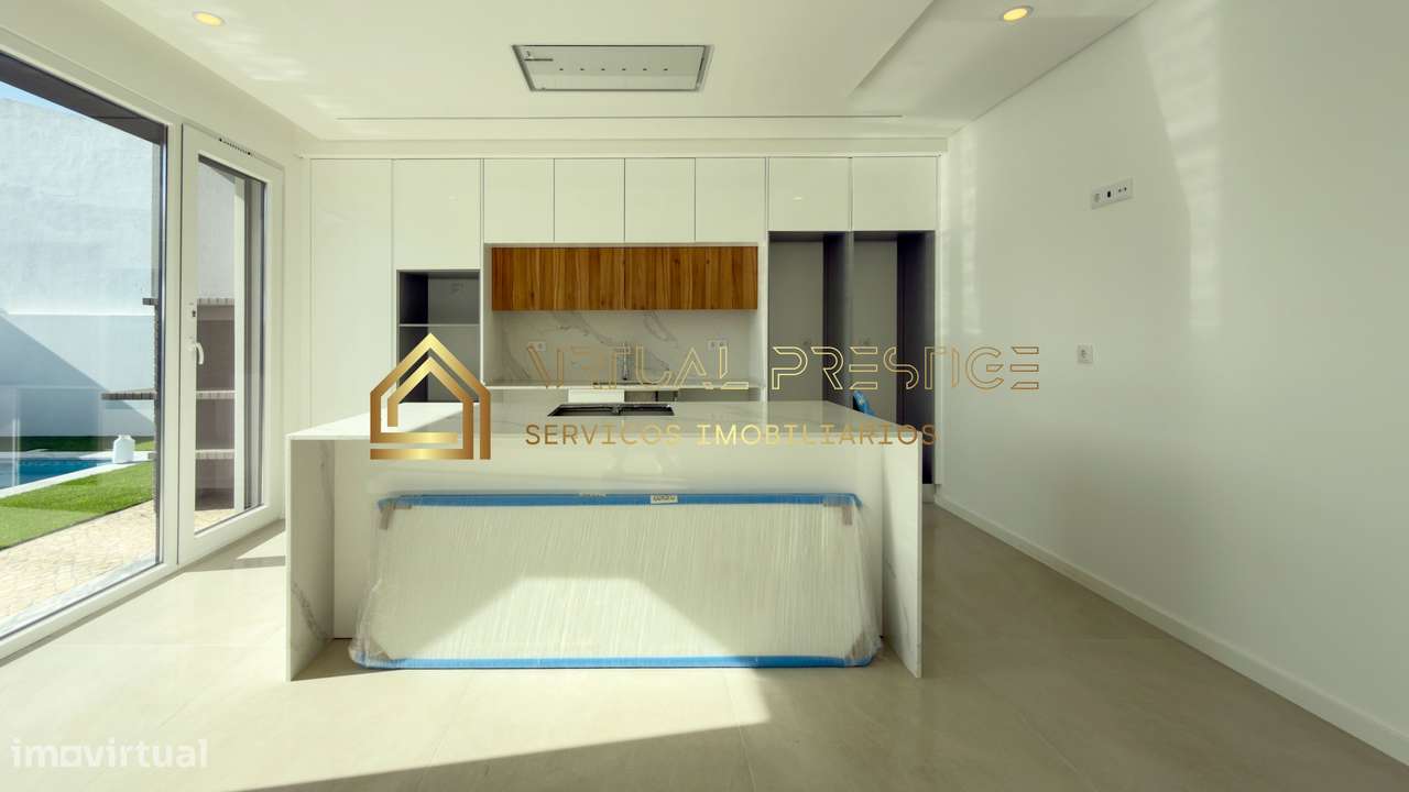 Moradia Térrea T4 Nova com Piscina em S. Simão – Azeitão-7