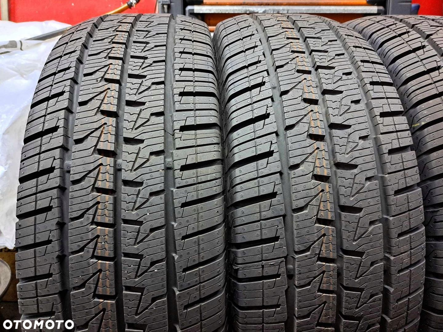 225/65R16C 112/110T Continental VanContact 4Season DEMO CENAZAKOMPLET 2023r - 2