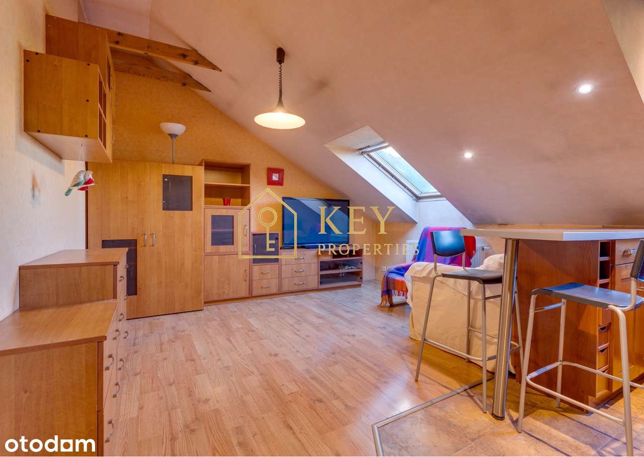 *REZERWACJA* Przytulne 2-pokojowe mieszkanie – Os. Podwawelskie-1