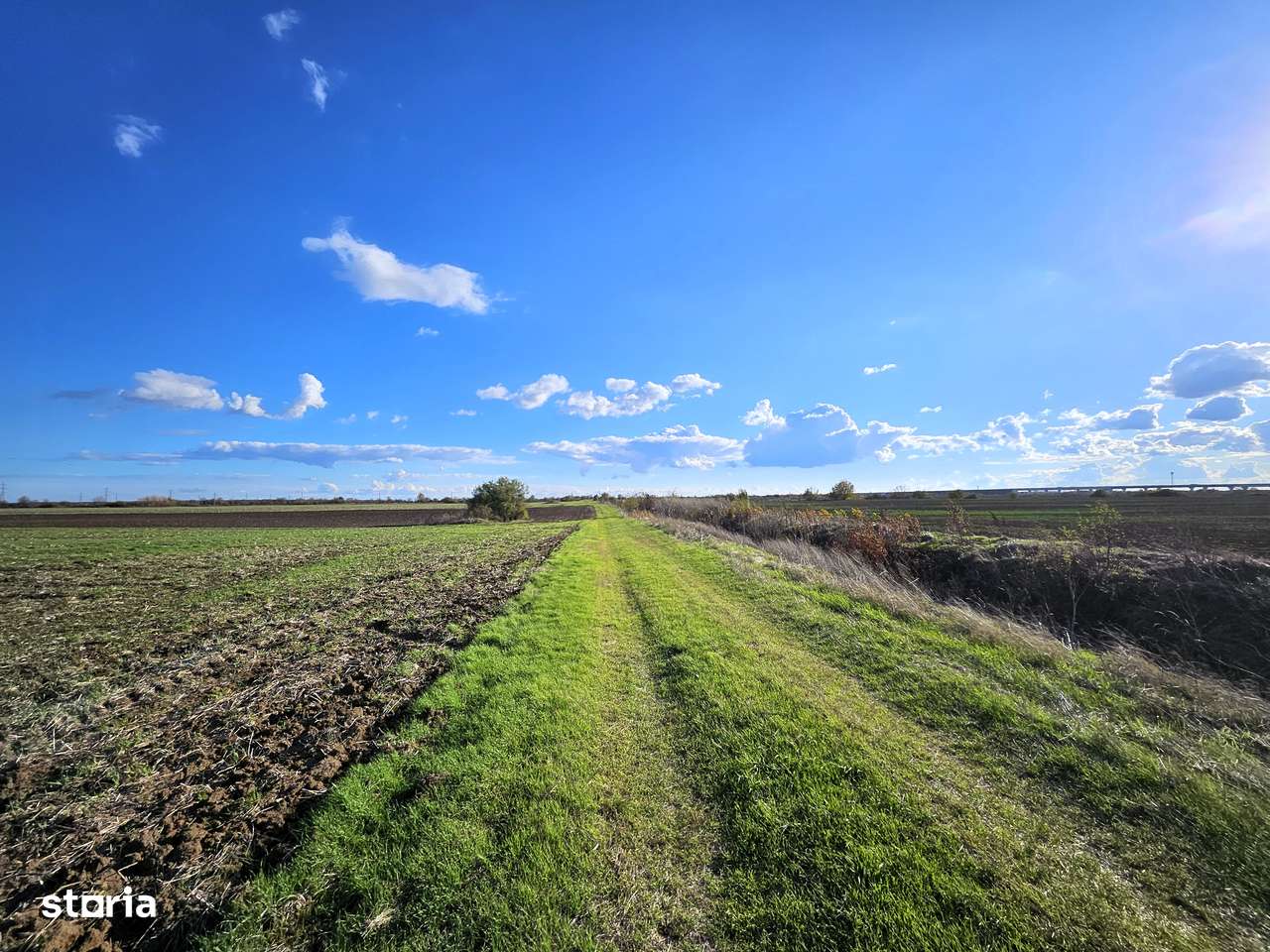 Teren Caciulati / 30.200 mp / D: 70 m / comision 0-4