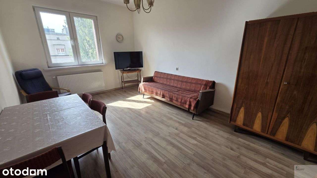 Świetna lokalizacja i okazyjna cena.-6