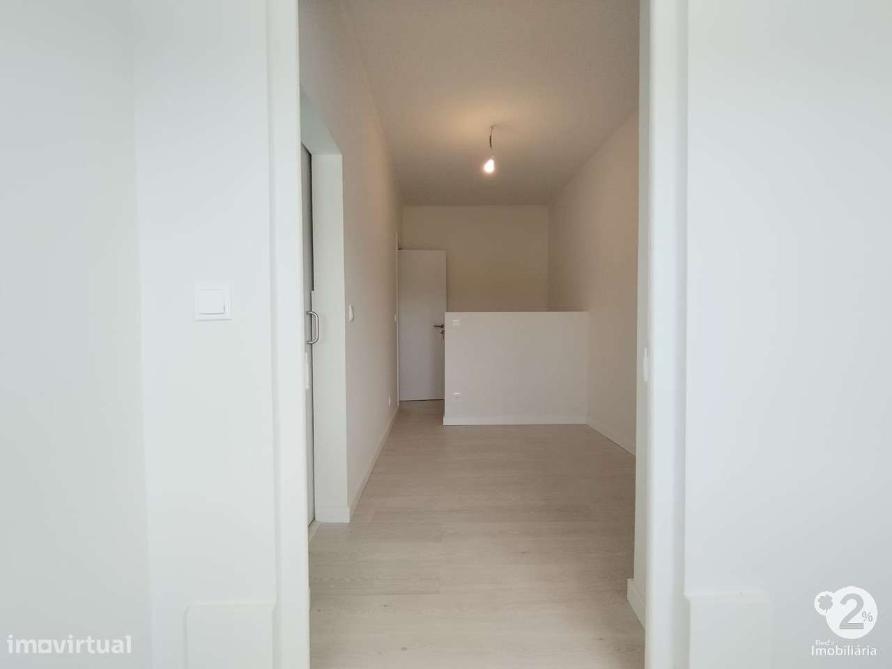 Apartamento T2 totalmente remodelado na Penha de França – pronto a...-17