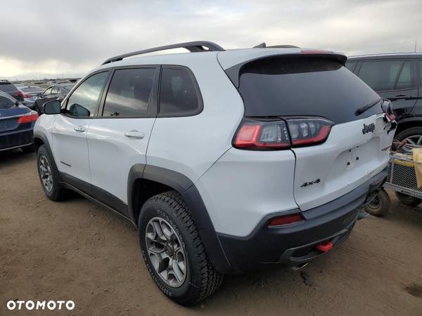 Jeep Cherokee - 2