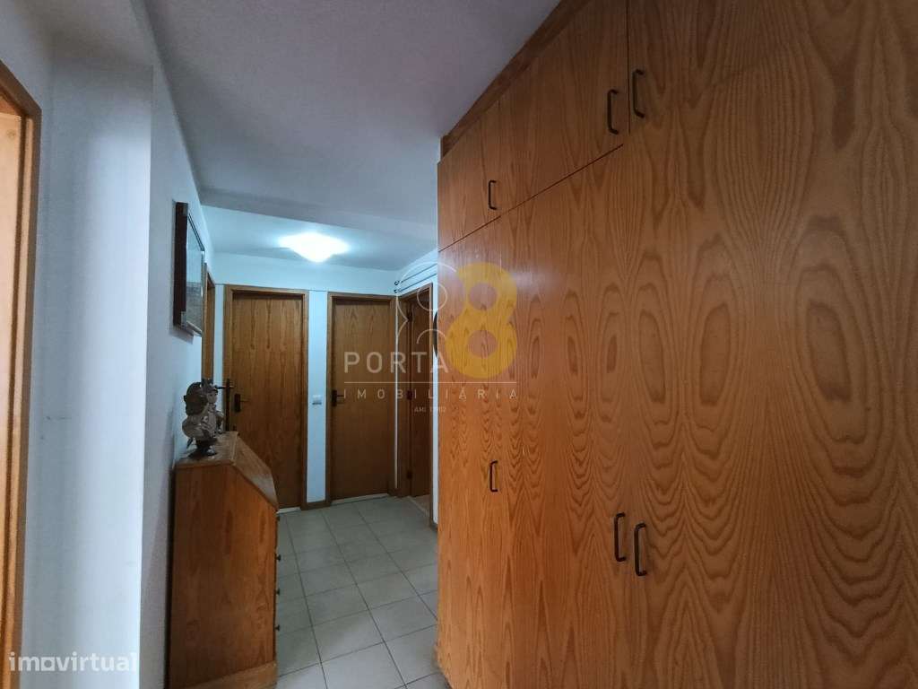 Apartamento T3 com Excelente Exposição Solar e Vistas Desafogadas - Grande imagem: 5/20