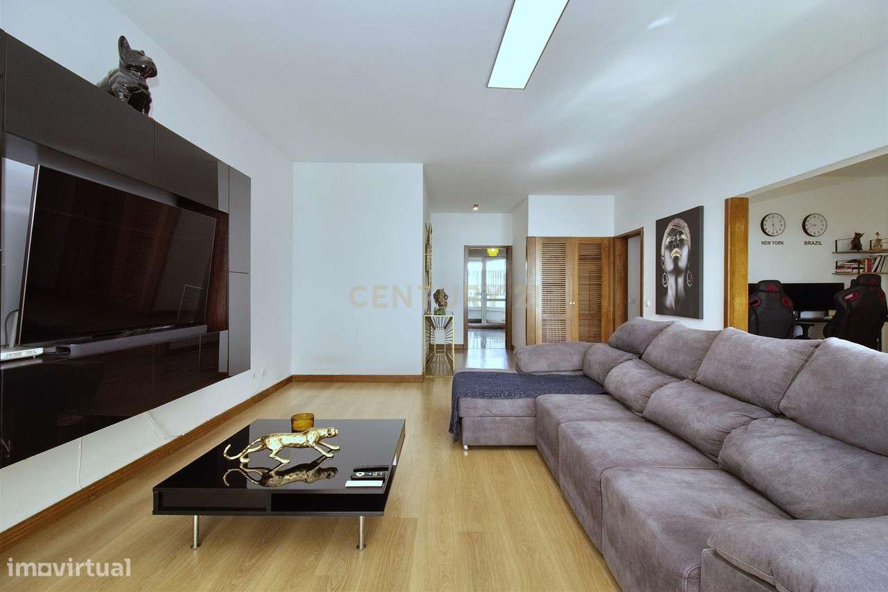 Magnífico Apartamento T3 com vista direta de mar!-14