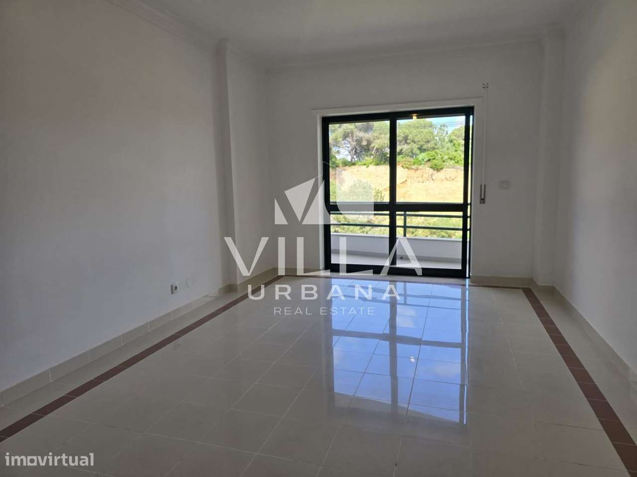 Apartamento T3, Remodelado no Feijó-11