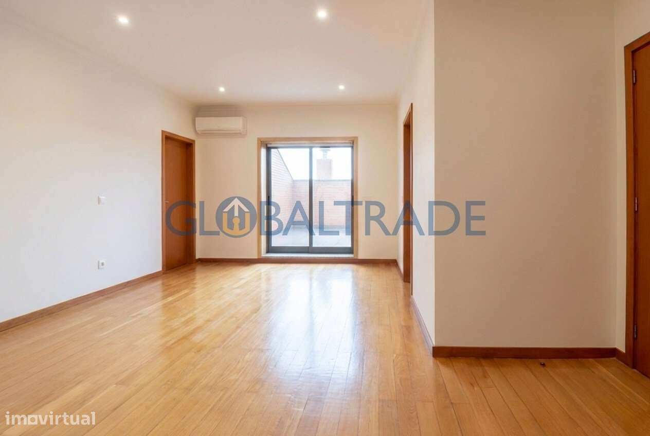 Duplex T2+1 com vista mar em Canidelo-28