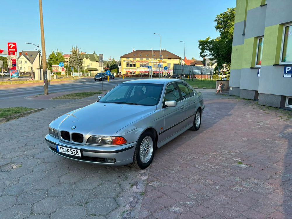 BMW 5 Series E39 (1996-2003) 1996