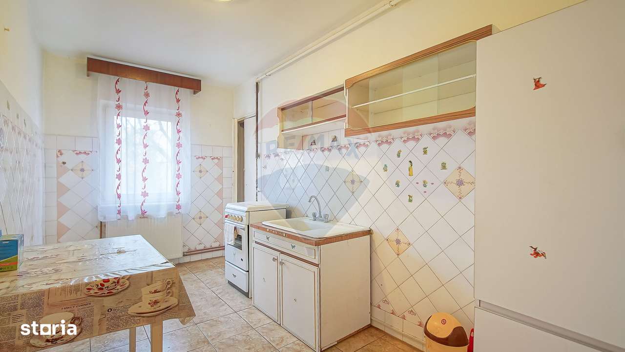 COMISION 0 | Apartament 3 camere de vanzare | De renovat | Triaj | - Imagine principală: 4/19