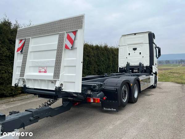 Mercedes-Benz Actros 2551 - 7