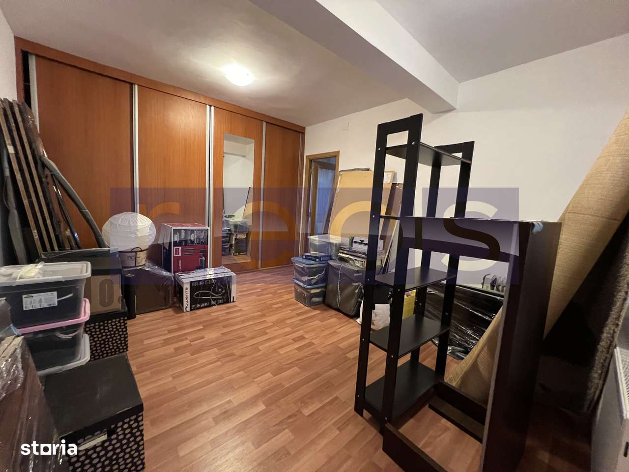 VANZARE CASA SPATIOASA SI LUMINOASA | ZONA CRANGASI / GIULESTI | TEREN - Imagine principală: 5/20