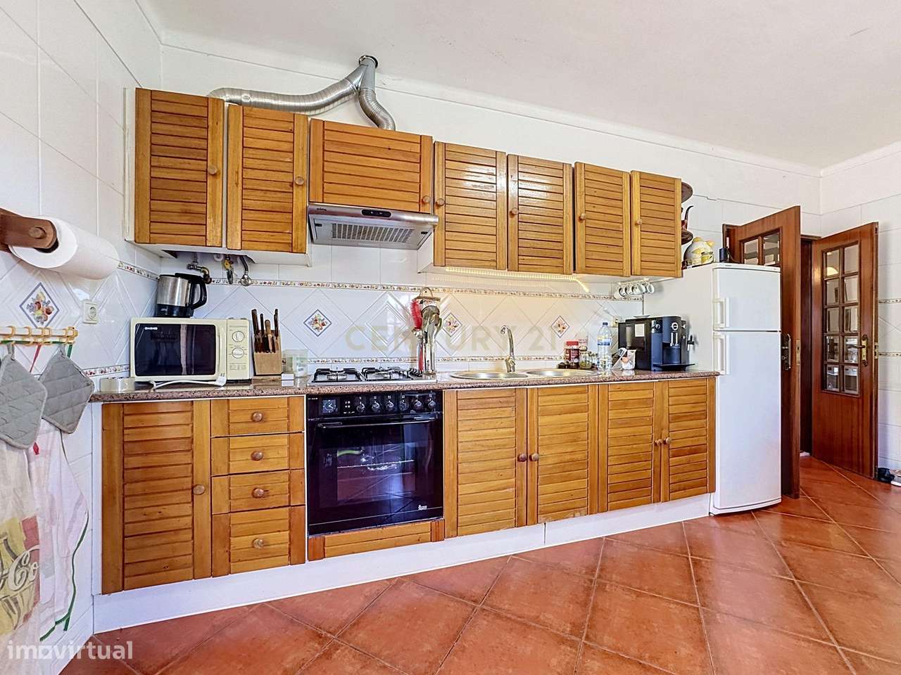 Moradia Térrea com Vista Panorâmica e 4.500 m² de Terreno | Vila Cova,-8