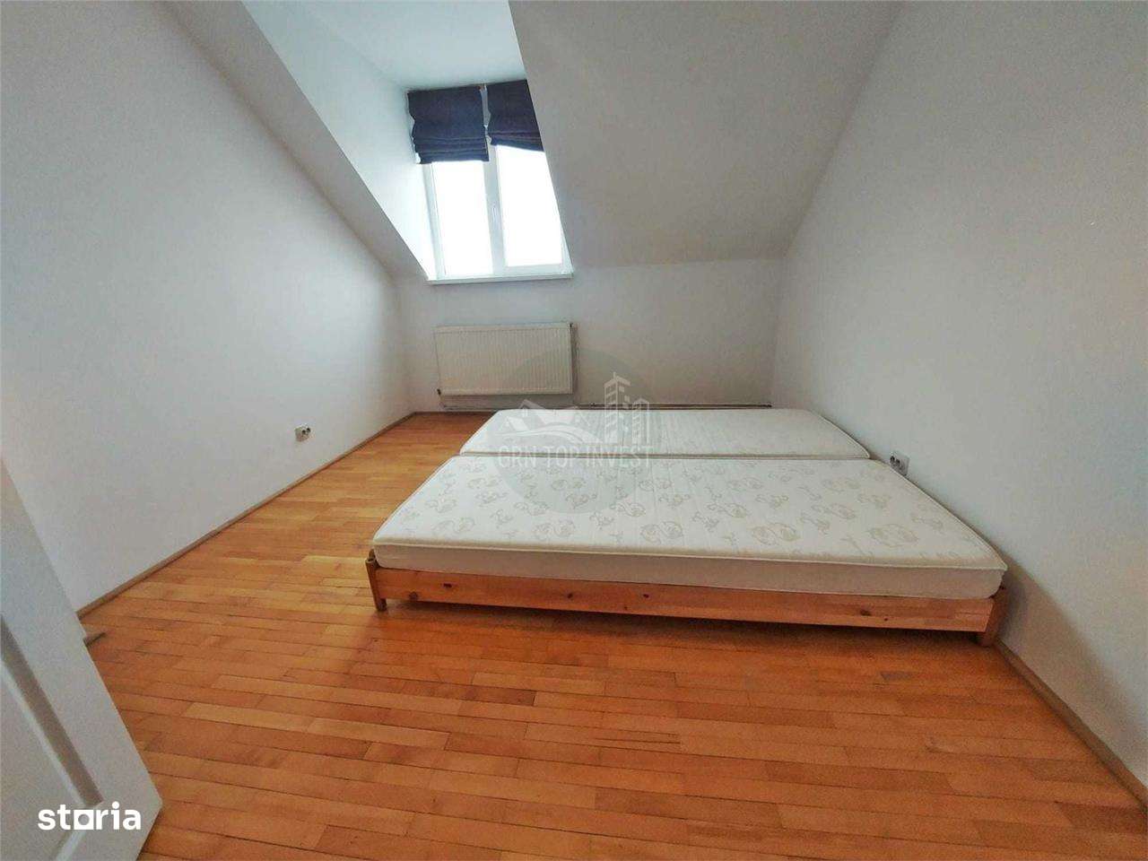 Apartament 2 camere boxa parcare privata zona Strand-4