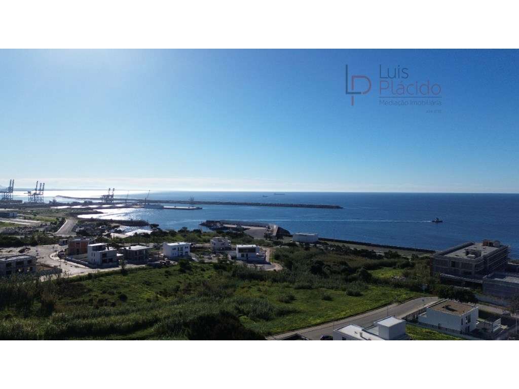 Terreno em Sines para Construção de 5 Moradias em Banda-12