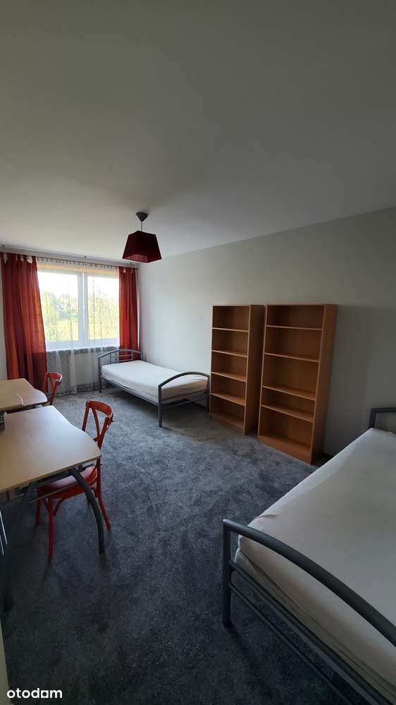 Pokój dwuosobowy z balkonem