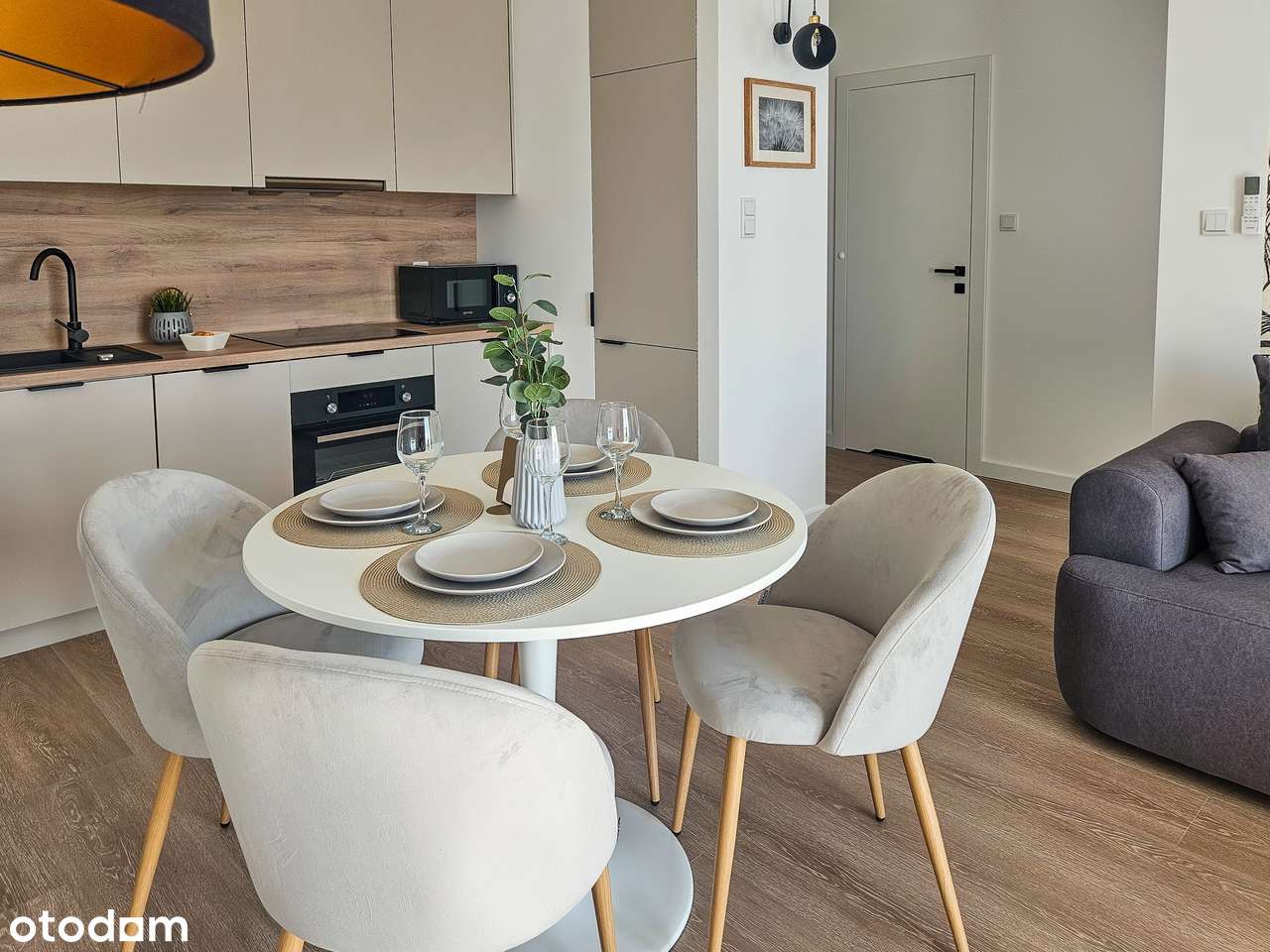 2pok. apartament, m.parkingowe, klimatyzacja, balkon, bez PCC - Pełny obrazek: 4/20