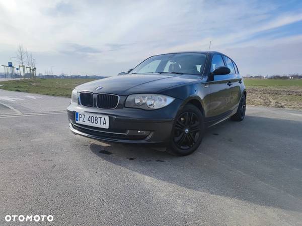 BMW Seria 1 118d - 11