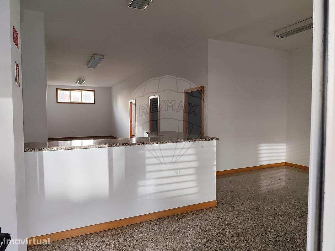 Loja  para arrendamento - Grande imagem: 5/17