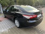 Toyota Camry - 2