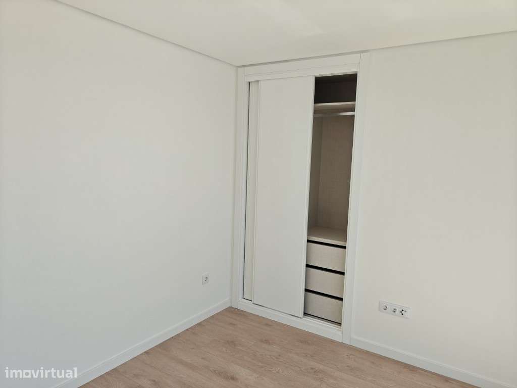 Penthouse T3 de Luxo com Vista Mar junto à praia do Baleal-24