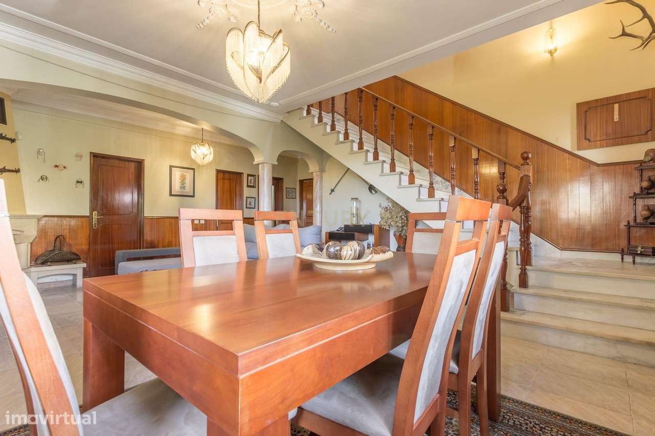 Moradia T5 - Sobreda - Grande imagem: 4/48