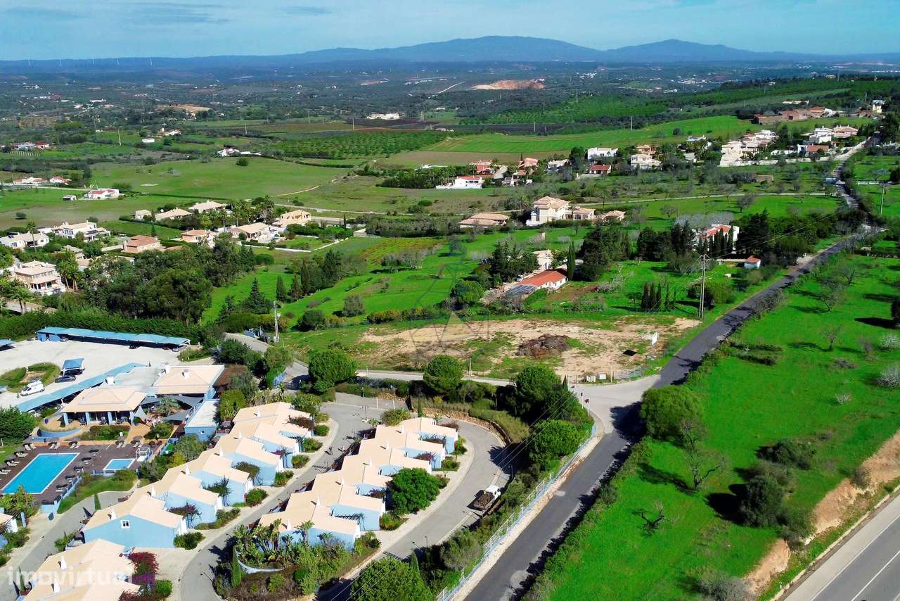 Terreno a venda para construção em Lagos - Grande imagem: 1/14