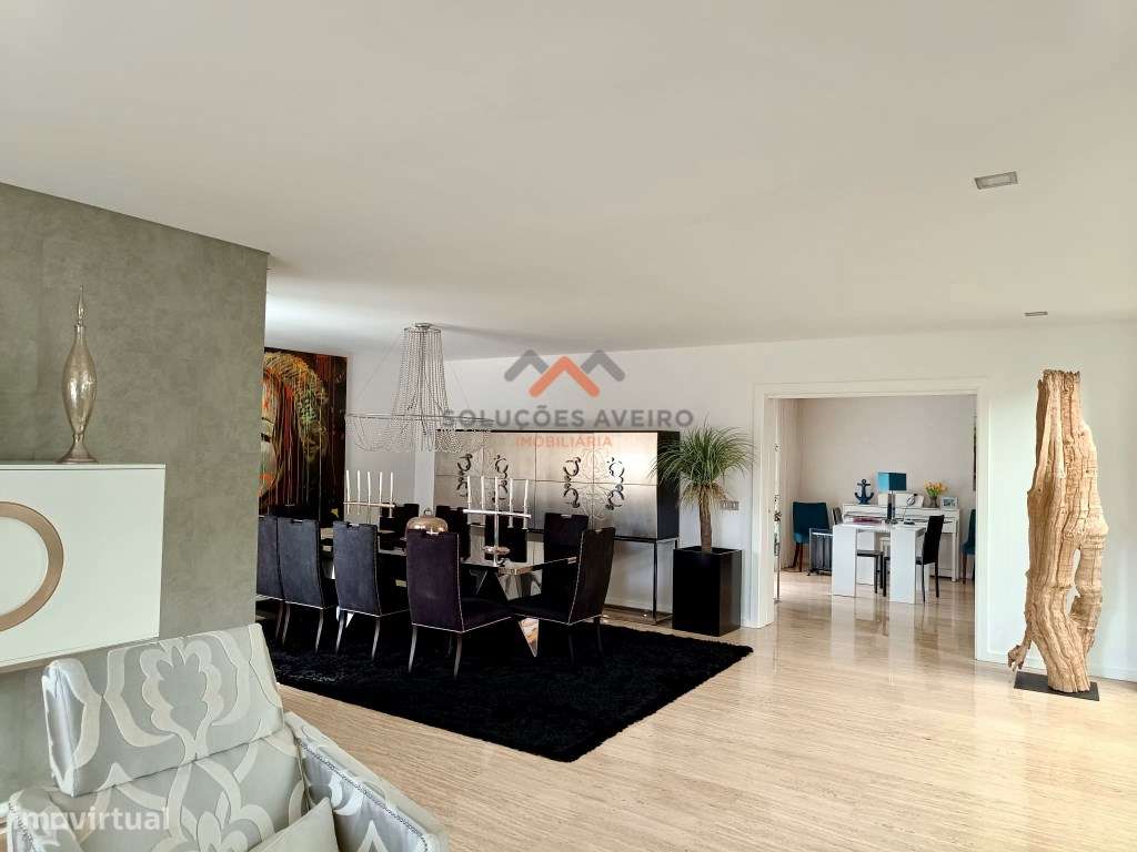 Moradia Contemporânea de Luxo com jardins tropicais e Design Exclus...-20